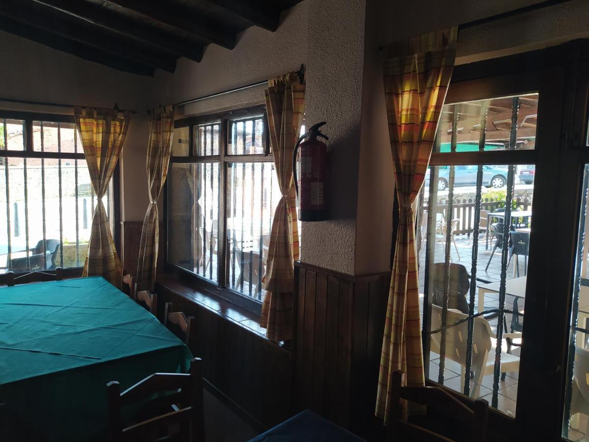 Hostal Urbion Vinuesa Extérieur photo